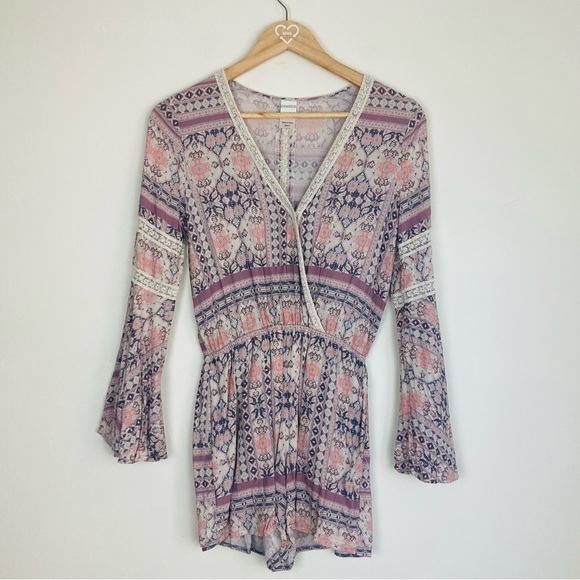 L*space by Monica Wise Lovestruck Remini romper. Size small. - Picture 3 of 8